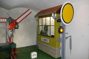 Replika vlakové zastávky, železniční muzeum Zlonice
