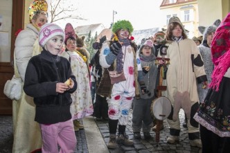 masopust v ZOO Chomutov - děti v kostýmech